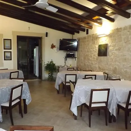 Lebaronie Çiftlik konaklama